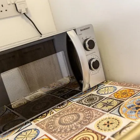 Penthouse Studio, With With Private Balcony & Wifi By 360 Estates *