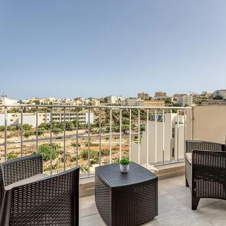 Apartment Penthouse Studio, With With Private Balcony & Wifi By 360 Estates *